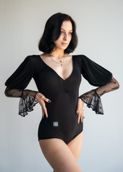 Top Noir Allure